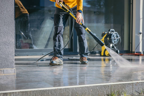 Pressure Washing Estimates in Maryville, IL