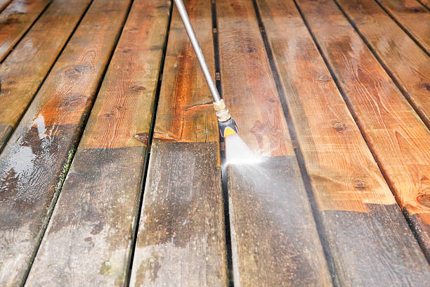 Best Commercial Pressure Washing  in Maryvle, IL